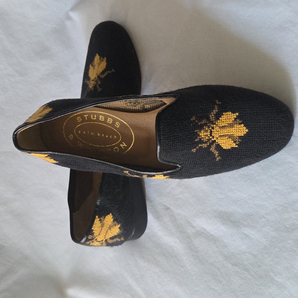 Stubbs & Wootton Needlepoint Black and Yellow Bee Loafers